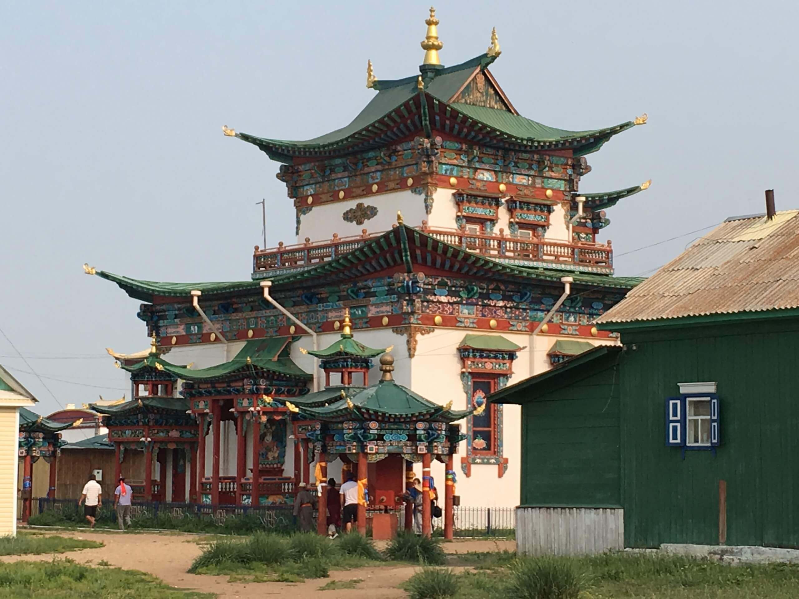 Buddhist monastery in Ulan Ude - Praying and Doing
